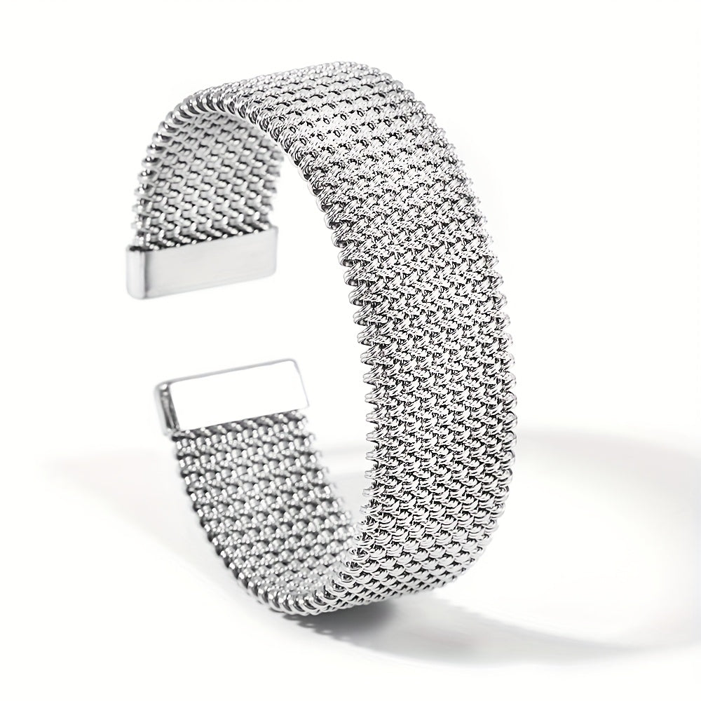 Trendy New Woven Stainless Steel Bracelet With A Golden Touch. Fashionable Accessory In Versatile Golden Tone.